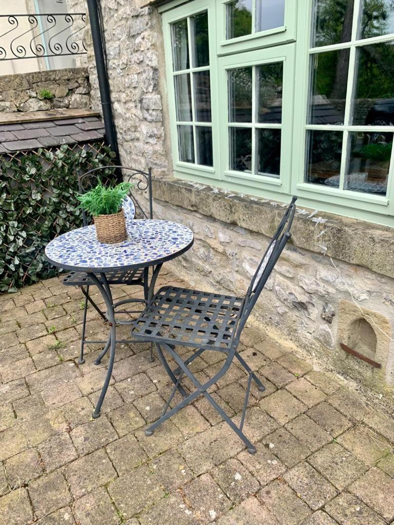 Gorgeous Cozy Cottage With A Heritage Feel, Walks, Pubs & Wood Burner Tideswell Buitenkant foto